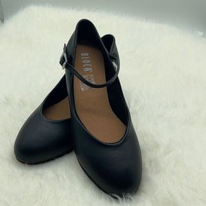 Bloch Broadway Lo Character Shoe